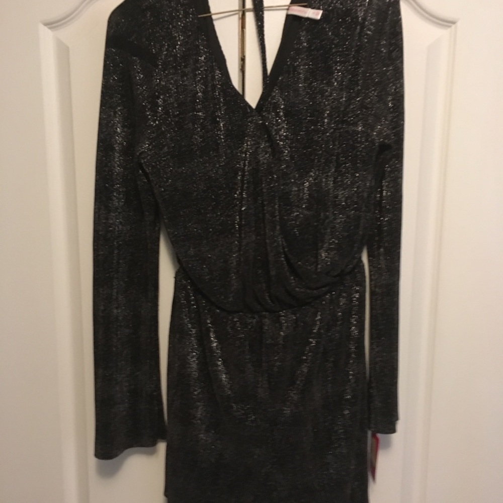 Xhilaration Woman Tieback Romper-charcoal (S) NWT - Picture 4 of 4